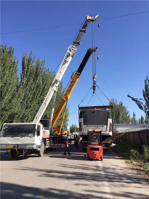 天长市港口集装箱搬运案例